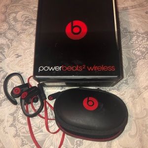Beats by Dre Wireless Headphones